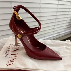 Valentino Garavani Elegant Red Ankle Strap Heels 