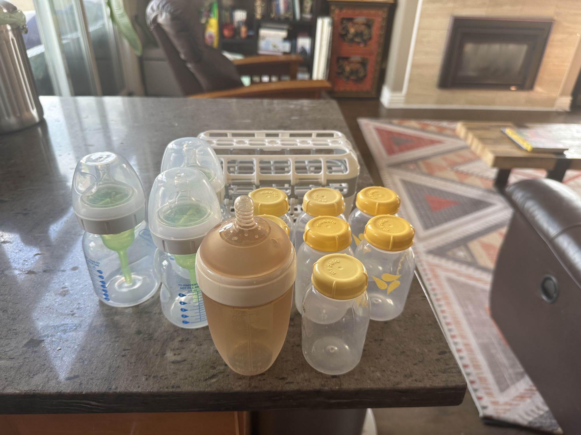 FREE Medala Storage Bottles And Dr Brown Feeding Bottles