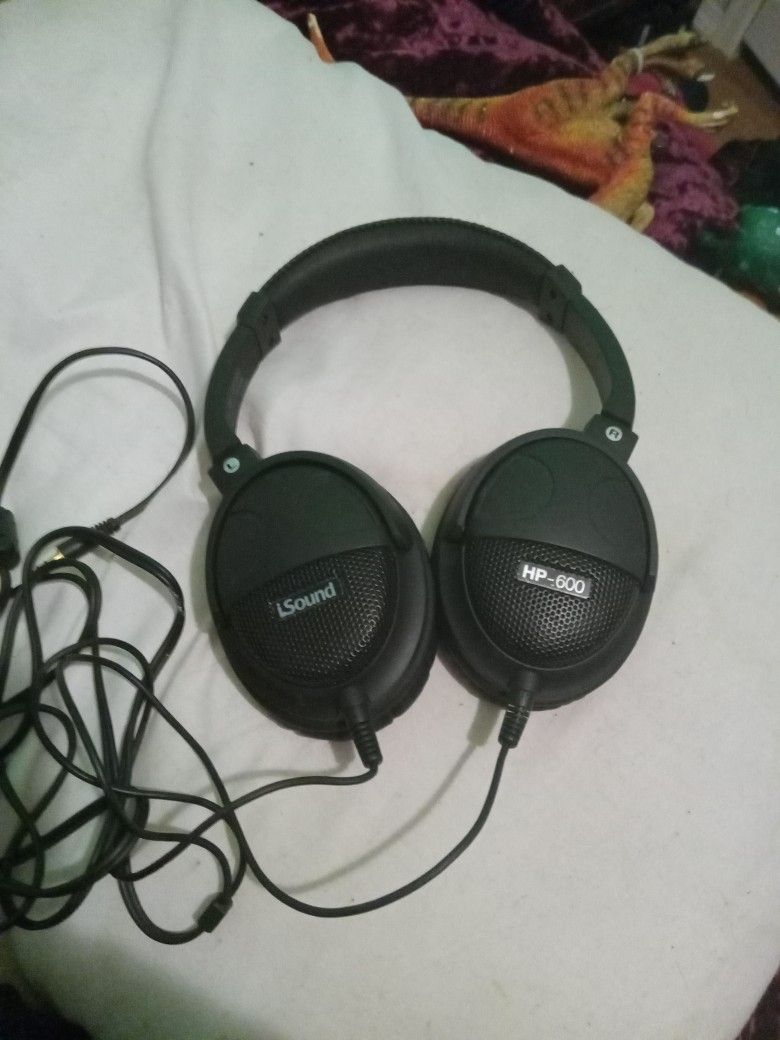 I.Sound HP-600 Wired Headphones! 