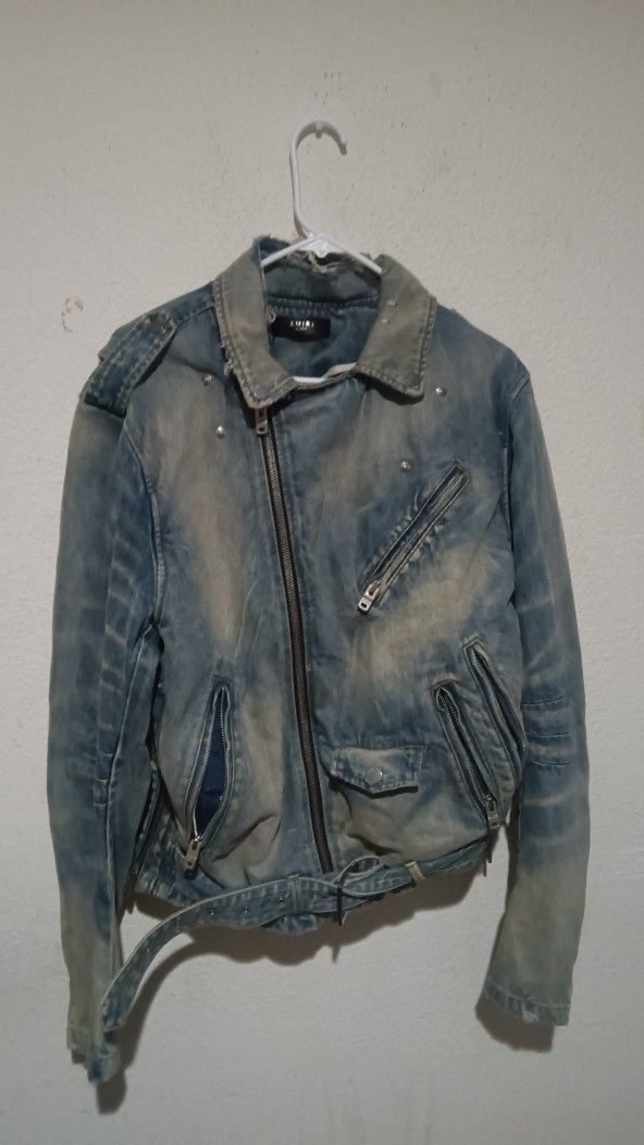 Amiri Jeans Men's Destroyed Denim Trucker Jacket