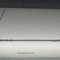 MacBook Air 15” M2 🔥 Fast, Clean, Ready to Go