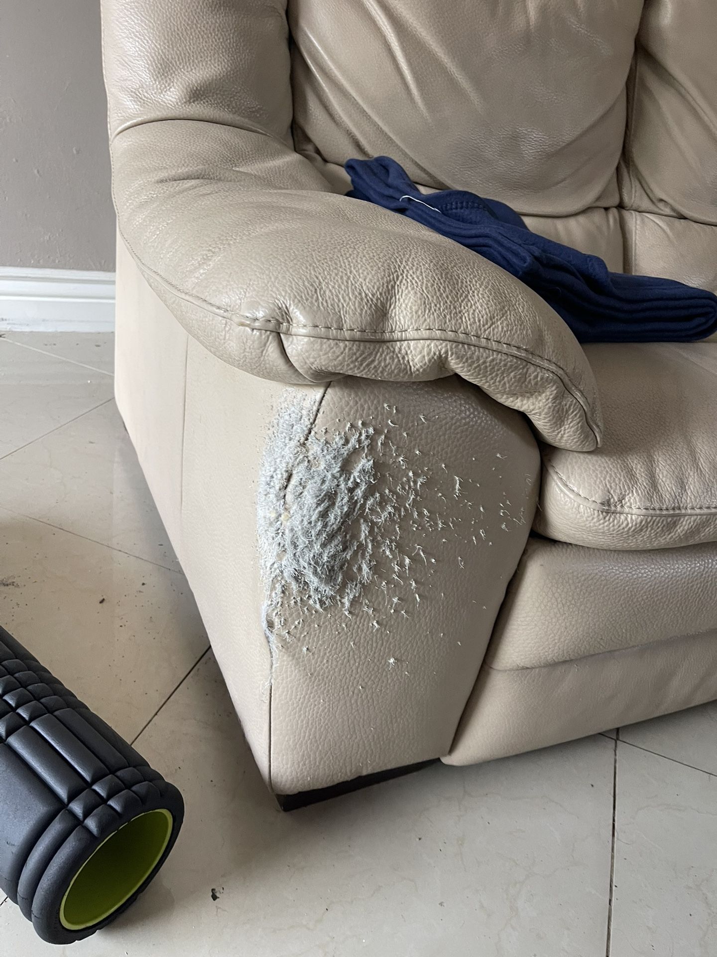 6 Seat Leather Recliner Couch