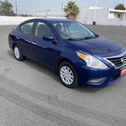 2015 NISSAN VERSA SV
