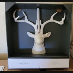 Christmas Stag Head White Head 15.5" X 16"