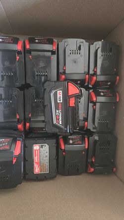 MILWAUKEE BATTERY HIGH OUTPUT 5.0 OIL RESISTANT/HIGH CAPACITY NEW $65 EACH ******