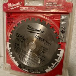 Milwaukee Tool - 5 3/8in. 30 Teeth Ferrous Metal Circular Saw Blade - New / Unused in Factory Package 