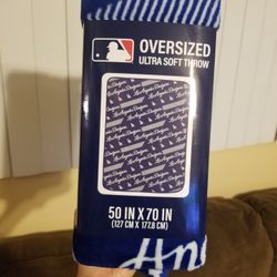 Los Angeles Dodgers MLB Oversized Ultra Soft Throw Blanket 50×70 in.