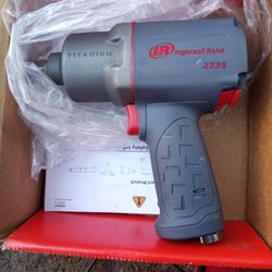 Never Used Brand New In The Box Ingersoll Rand 1/2  Drive Pnuematic Ratchet And 1/2  Impact 