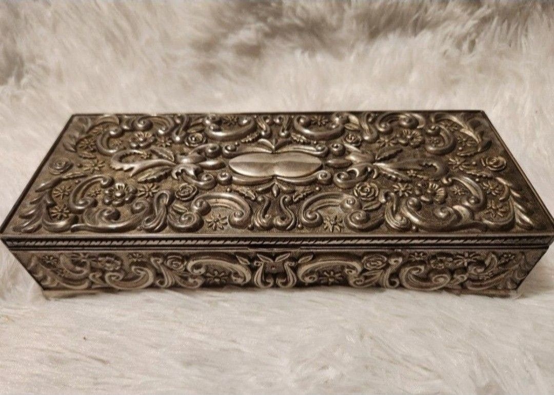 Vintage Victorian Ornate Art Nouveau Godinger Silver Plated Jewelry Box 