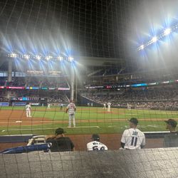 3 Miami Marlins Front Row Seats Row 1 Over The Dugout This Friday Night!!!!!