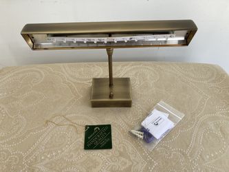 New In The Box Tube Spotlight For A Painting