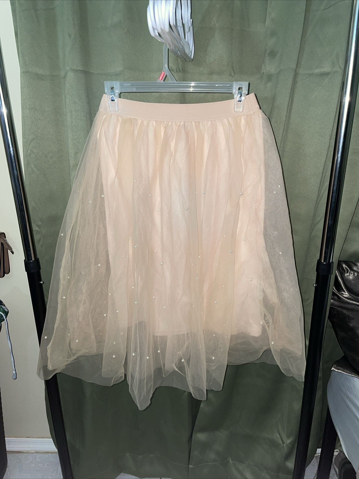 Pre Owned Haute Monde Pink Tulle Princess / Fairy Skirt - W Tiny Beads | Size M