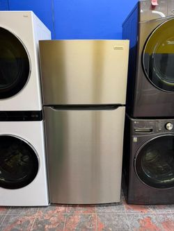 Refrigerator LG 30W x 66H