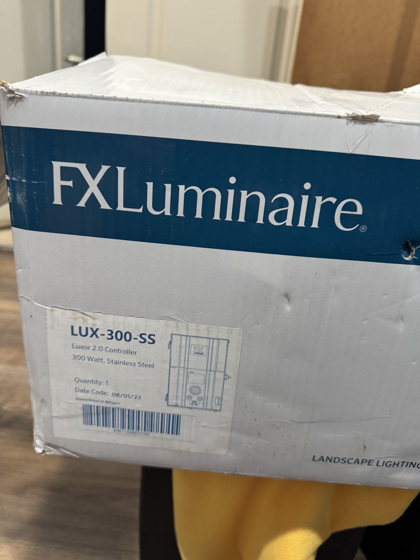 LUX-300-ss