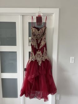 PROM DRESS- BEDAZZLED/MAROON