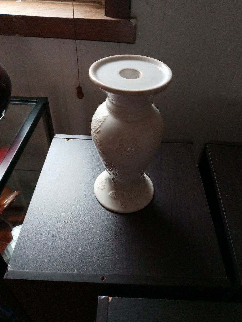 Tara Candleholder And Vase