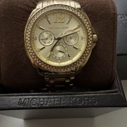 Michael Kors MK5691 Gold Tone Cameron Glitz Watch W/ Box