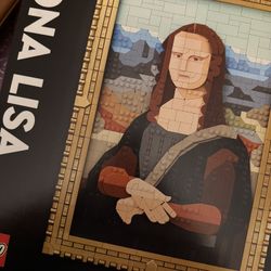 LEGO Mona Lisa 