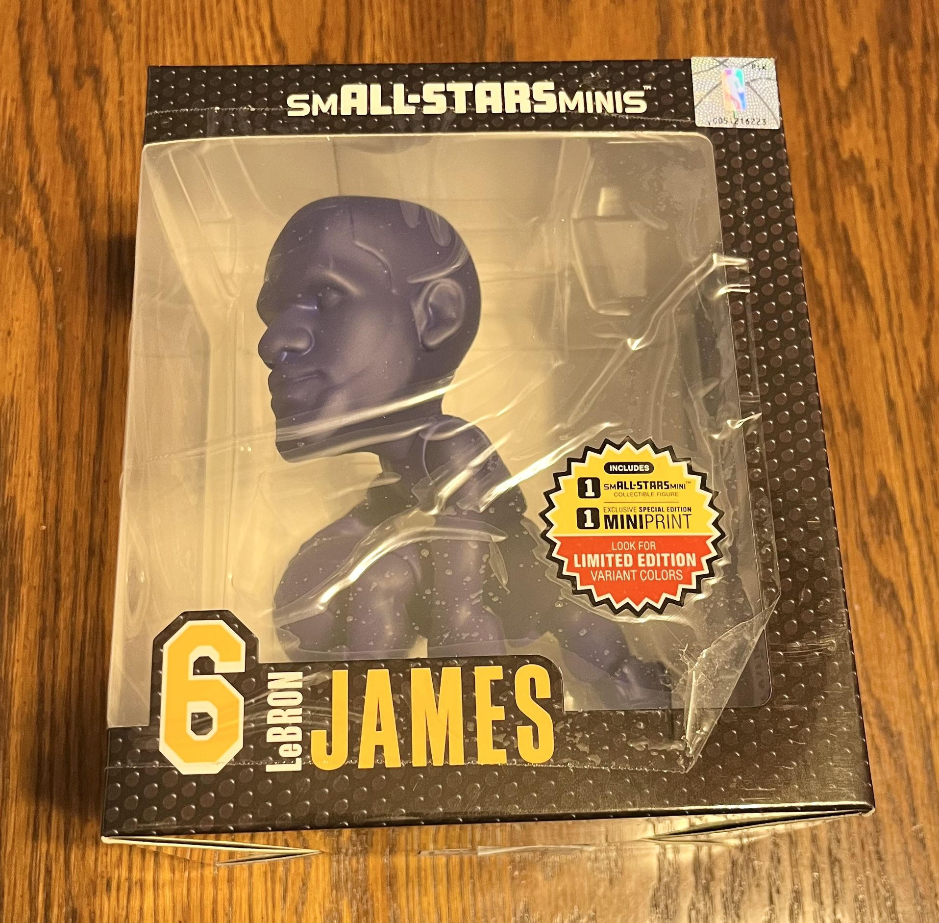 LeBron James LA Lakers smALL-STARS Minis Legends - Rare Purple Variant - NIB