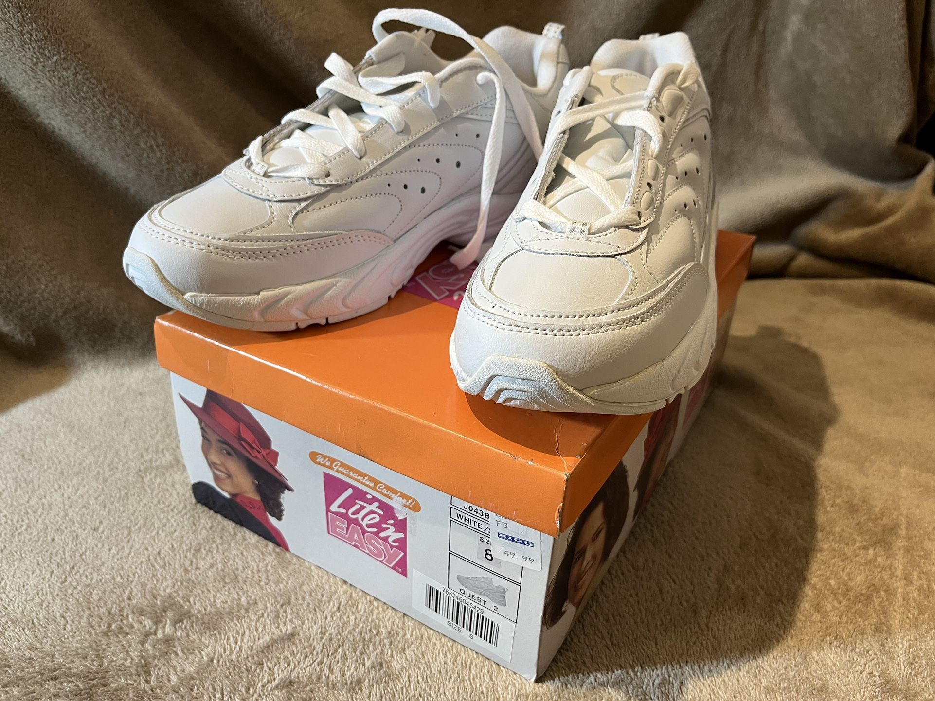Lite’n EASY Quest 2 Women Shoes / Sneakers . Size 8. Never Used