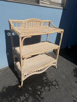 Wicker/Rattan 3-Tier Shelf Unit