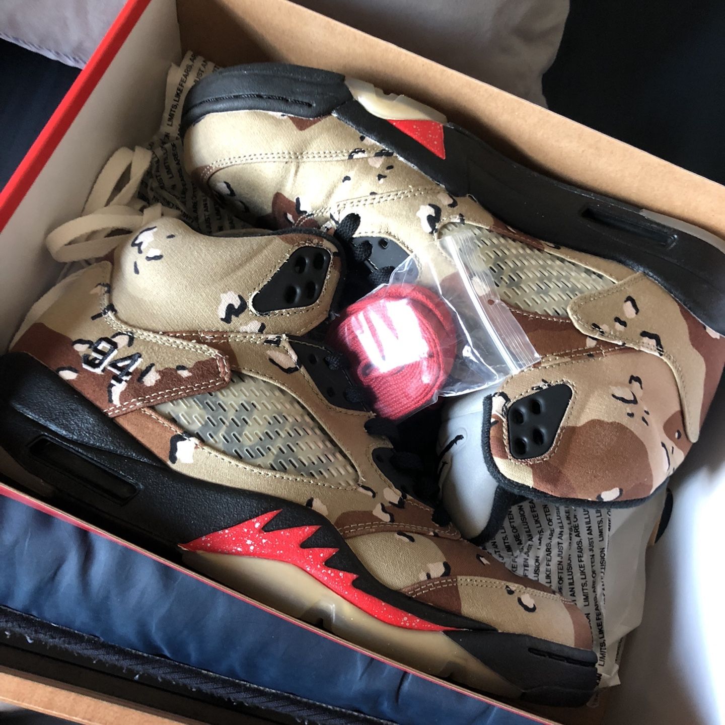 Supreme x Air Jordan 5 Retro 'Desert Camo' 824371-201 - KICKS CREW