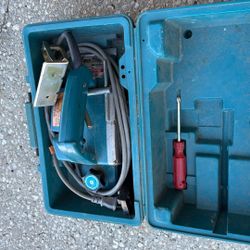 Makita Power Planer