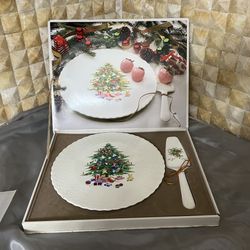 Mikasa Bone China Christmas Spirit Cake Plate and Server Set #B2098 Made Japan