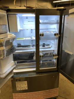 Counter-depth French Door Refrigerator with ice maker