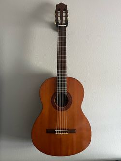 Yamaha C40 Classical Guitar