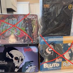 Mezco Toyz One:12 Figures