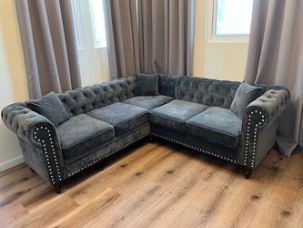 Sectional sofa