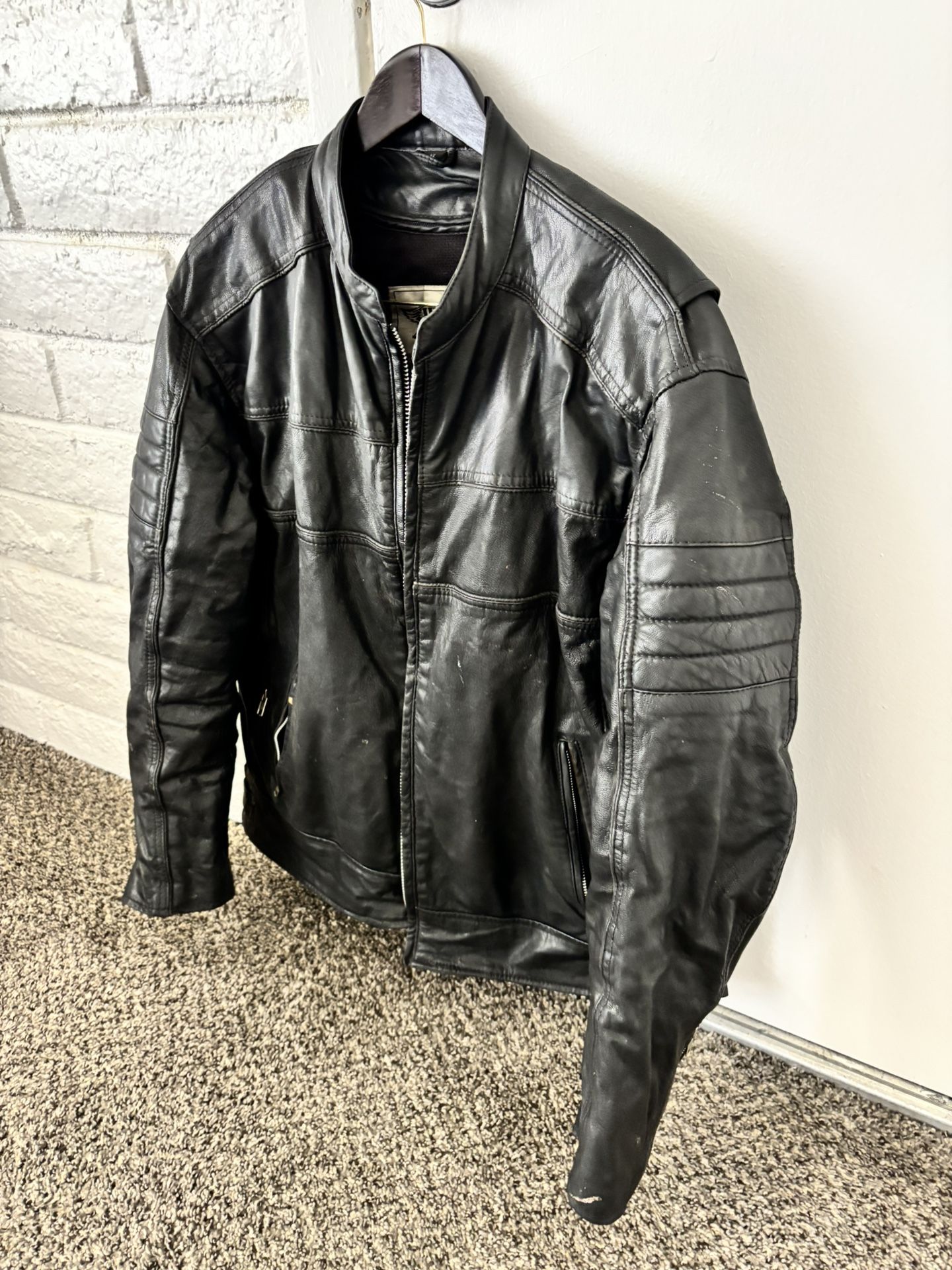 Men’s Leather Motorcycle Jacket XL