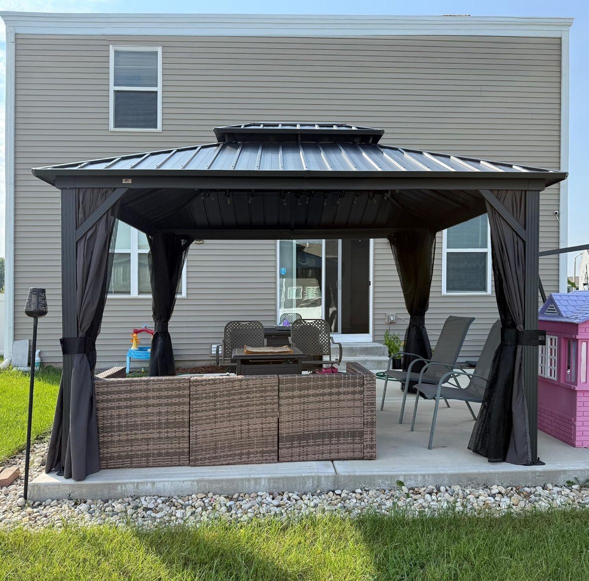 10X12’ Metal Gazebo
