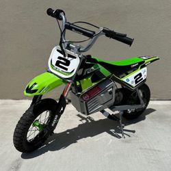 Razor SX350 Dirt Rocket McGrath Motocross Electric Bike/ toys/ toddler/ kids