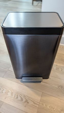 Kohler 13 Gallon Black Stainless Steel Trash Can
