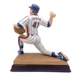 Tom Seaver Figurine.