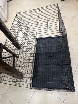 Large Black Wire Dog Crate with Tray