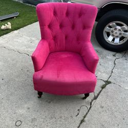 Pink antique chair