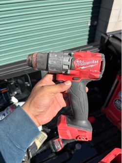 Milwaukee M18 Drill