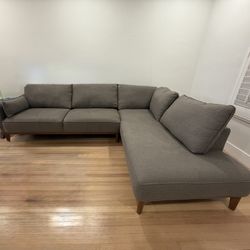 Sofa - great Condition 