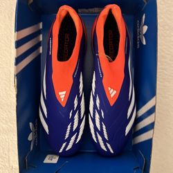 ADIDAS PREDATOR ELITE LL A MAN SIZE 7-1/2 WOMAN SIZE 8-1/2