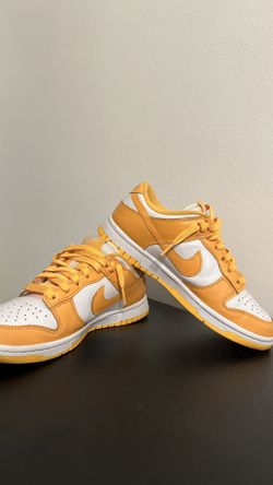 Nike Dunks Size 6W