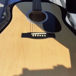 Fender Guitar With case