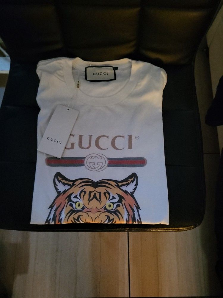 Gucci T shirt