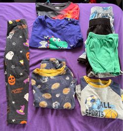 Boys Size 4 All Seasons 8 items Bundle