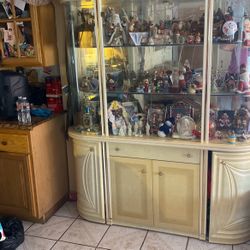 Antique Italian Gabinet