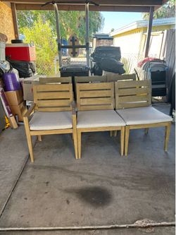 6 Patio Chairs