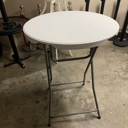 🛑 Folding Cocktail Table with Locking Legs - 32" Diameter