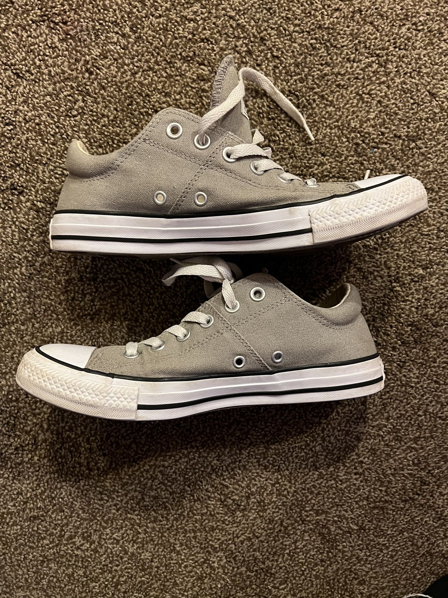 CONVERSE ALL STAR SHOES - Size 9